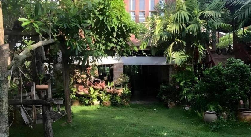 Phutawanchomdow Otel Tha Li Dış mekan fotoğraf