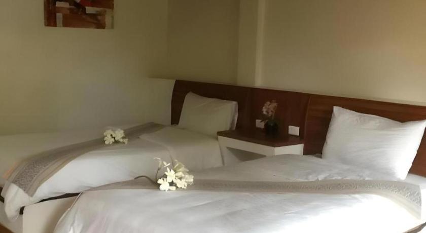 Phutawanchomdow Otel Tha Li Dış mekan fotoğraf